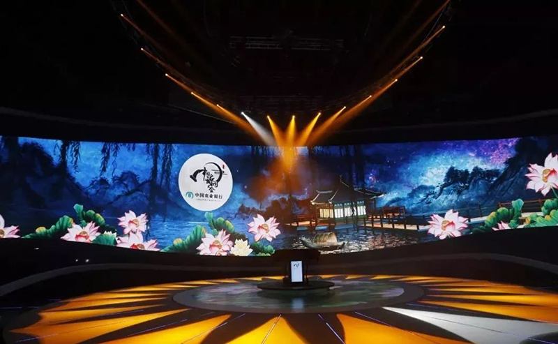 中國(guó)詩(shī)詞大會(huì)第三季 LED透明屏vClear3.9/7.8